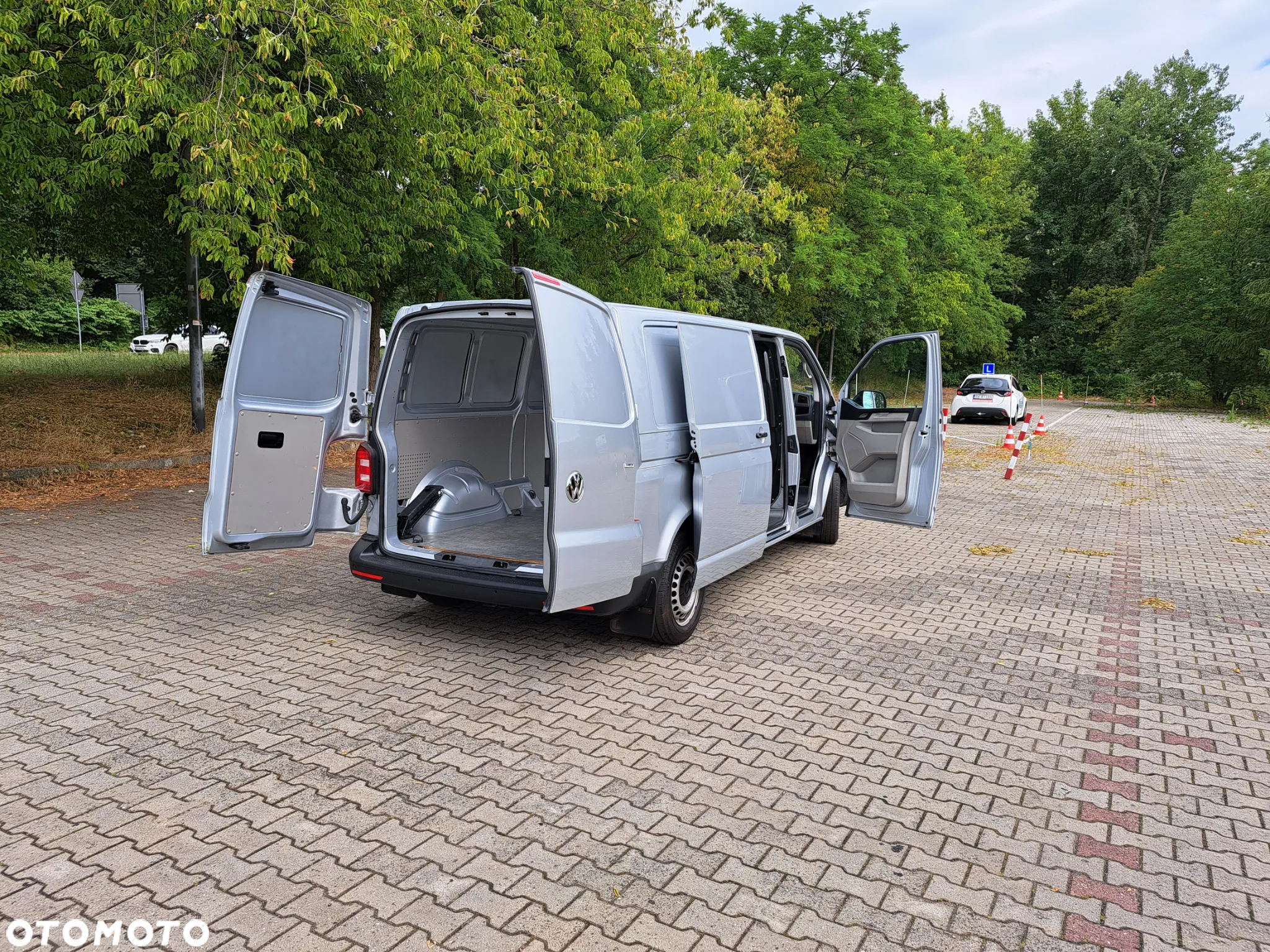 Volkswagen Transporter - 15