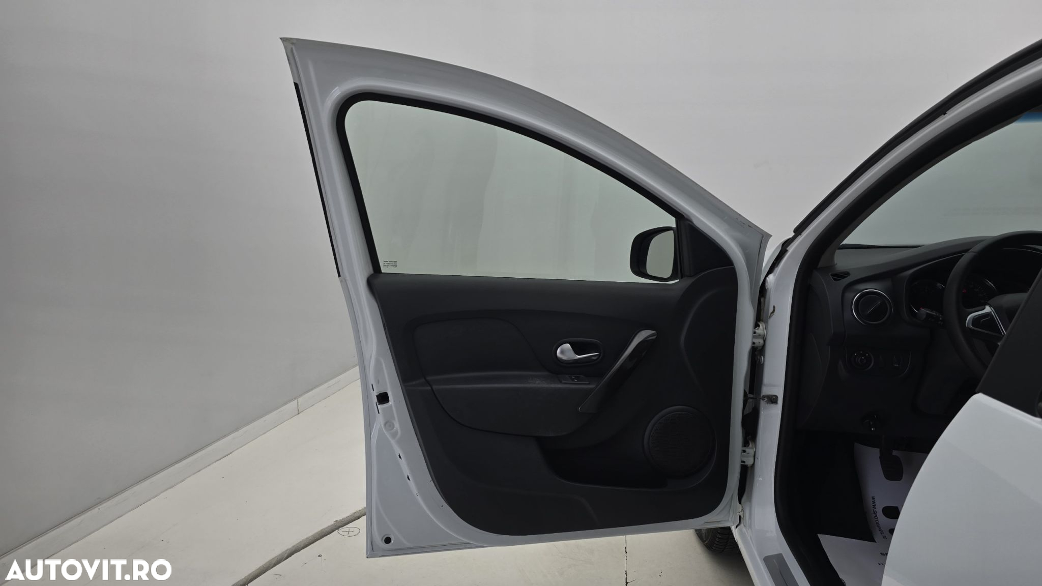 Dacia Logan - 10