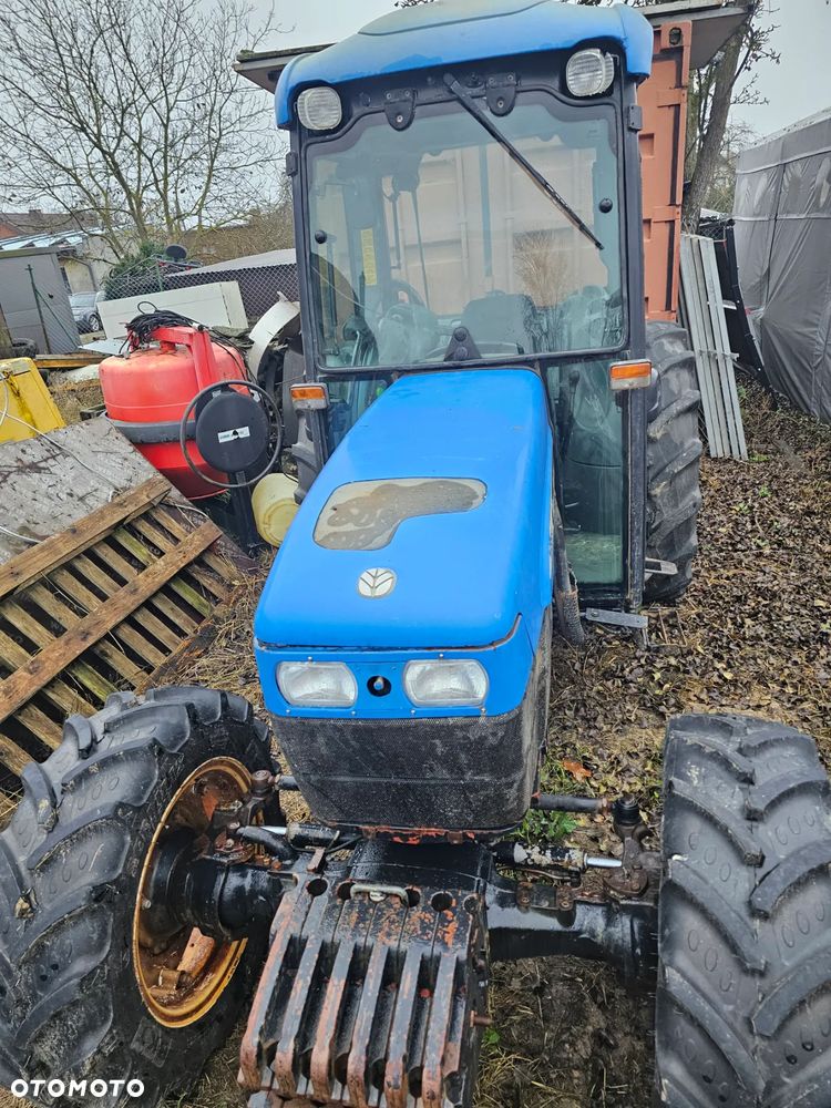 New Holland U2D6 ( w dokumentach) , model handlowy TN 85 FA - 9