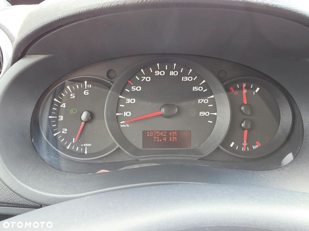 Renault Kangoo 1.6 16V Oasis - 15