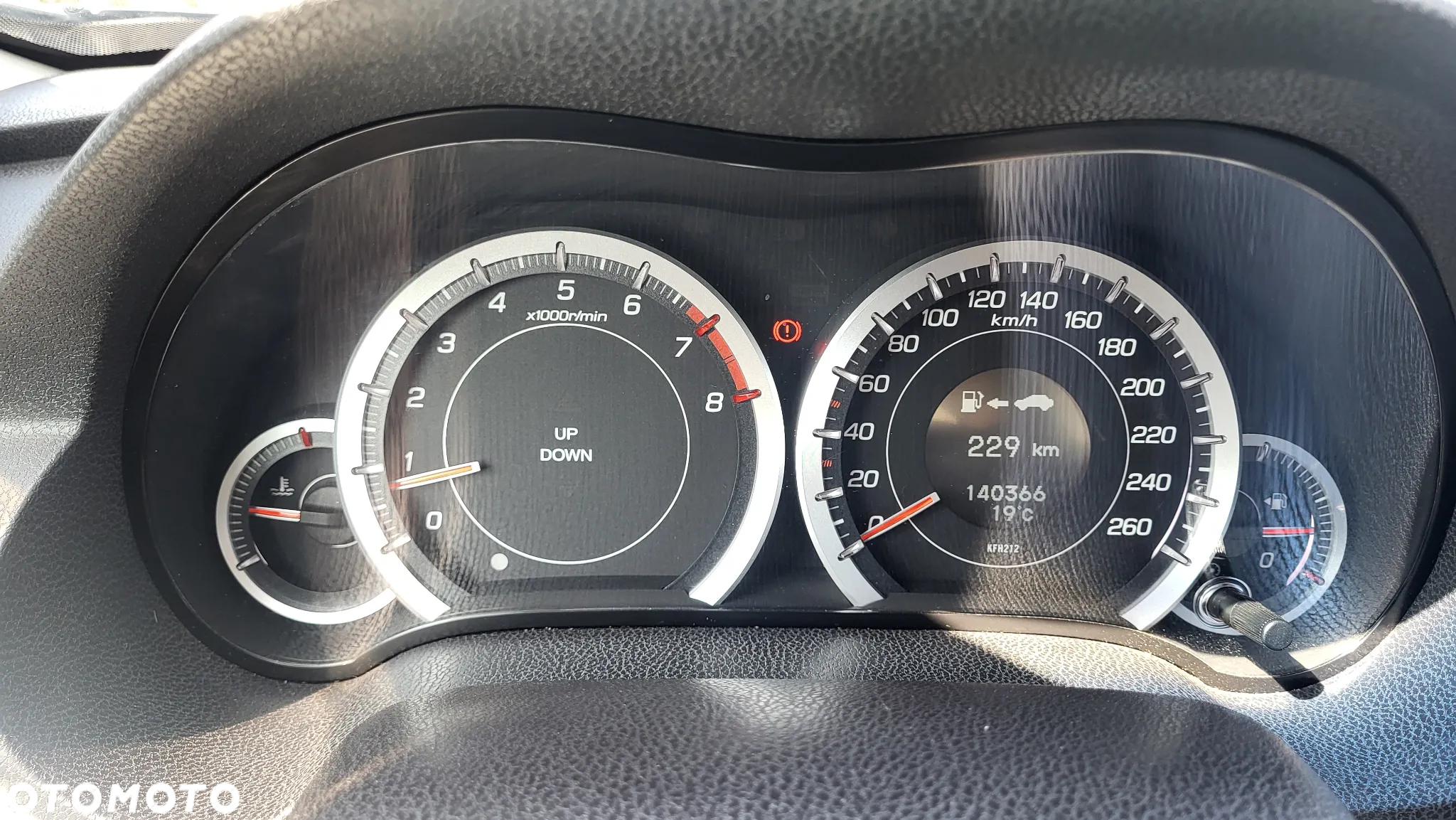 Honda Accord 2.0 Elegance - 10