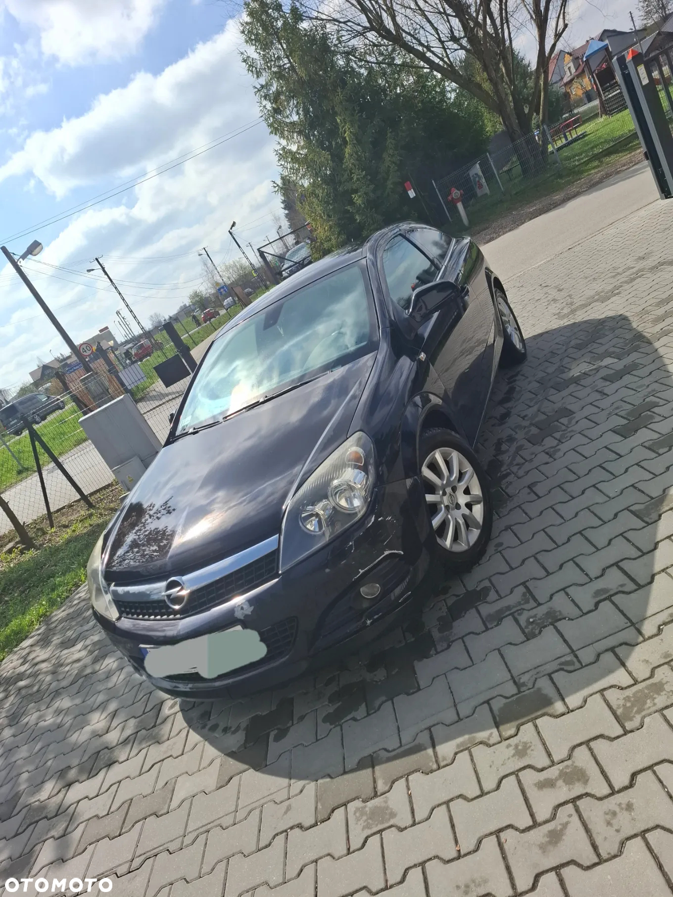 Opel Astra GTC 1.4 - 5