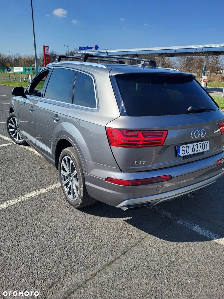 Audi Q7 3.0 TFSI Quattro Tiptronic - 4