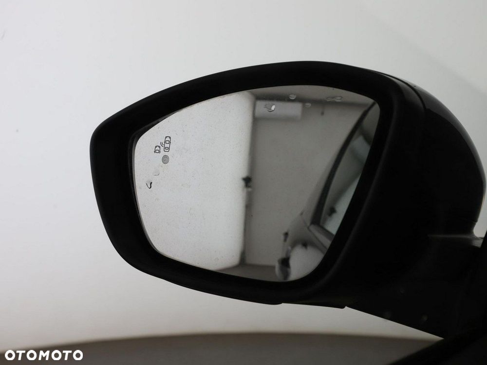 Citroën C4 Cactus 1.2 PureTech Shine S&S - 35