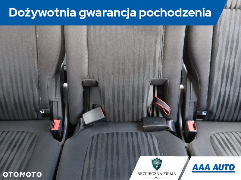 Opel Zafira - 12