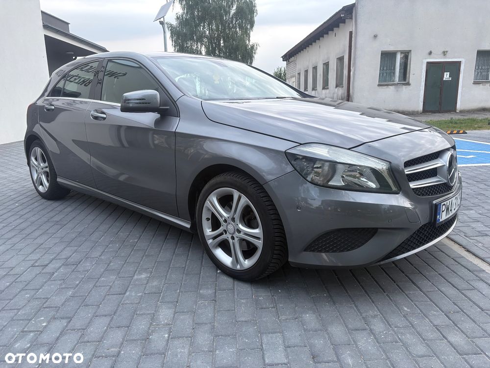Mercedes-Benz Klasa A 180 BlueEfficiency Edition - 1