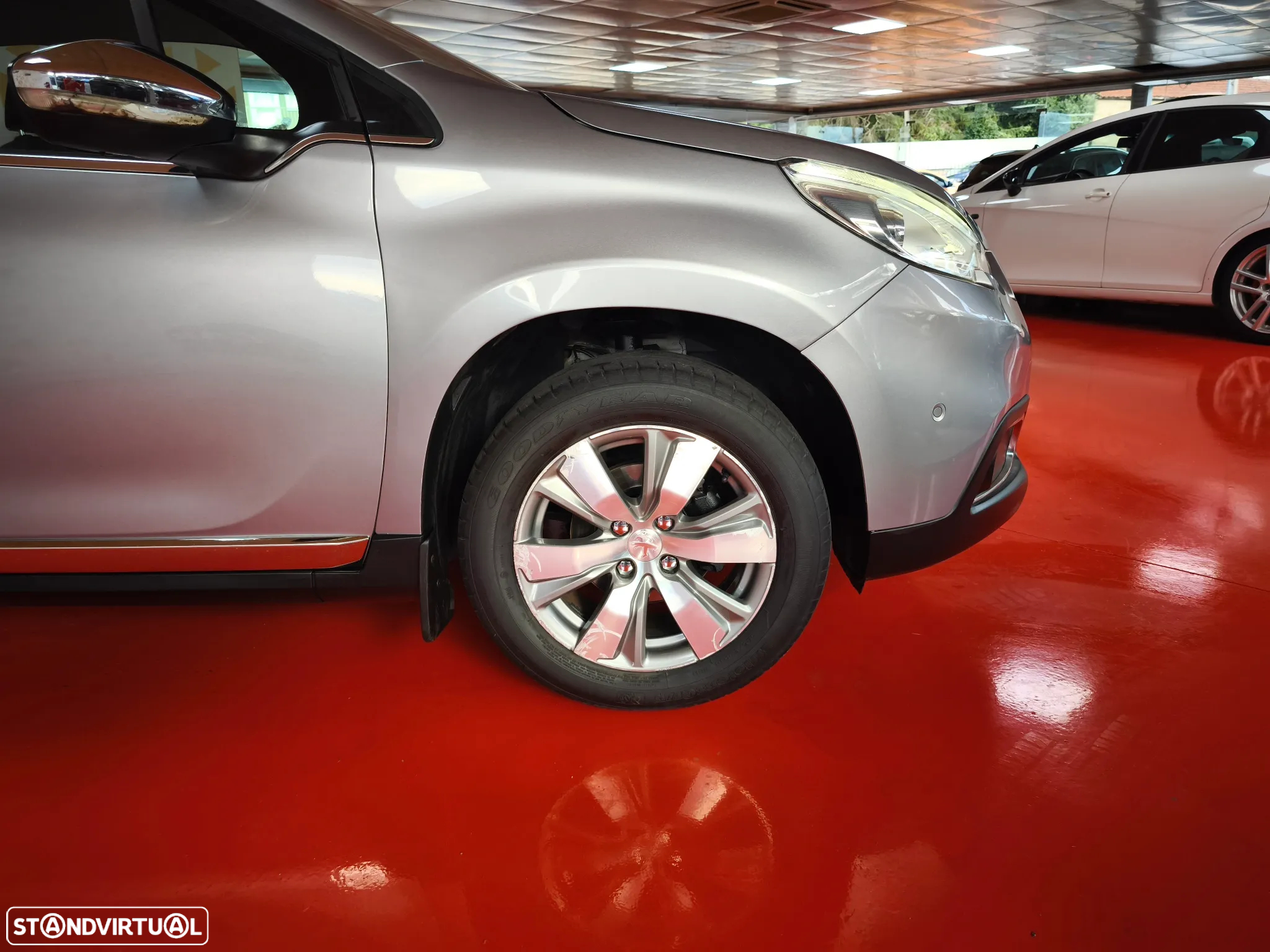 Peugeot 2008 1.6 e-HDi Active - 37
