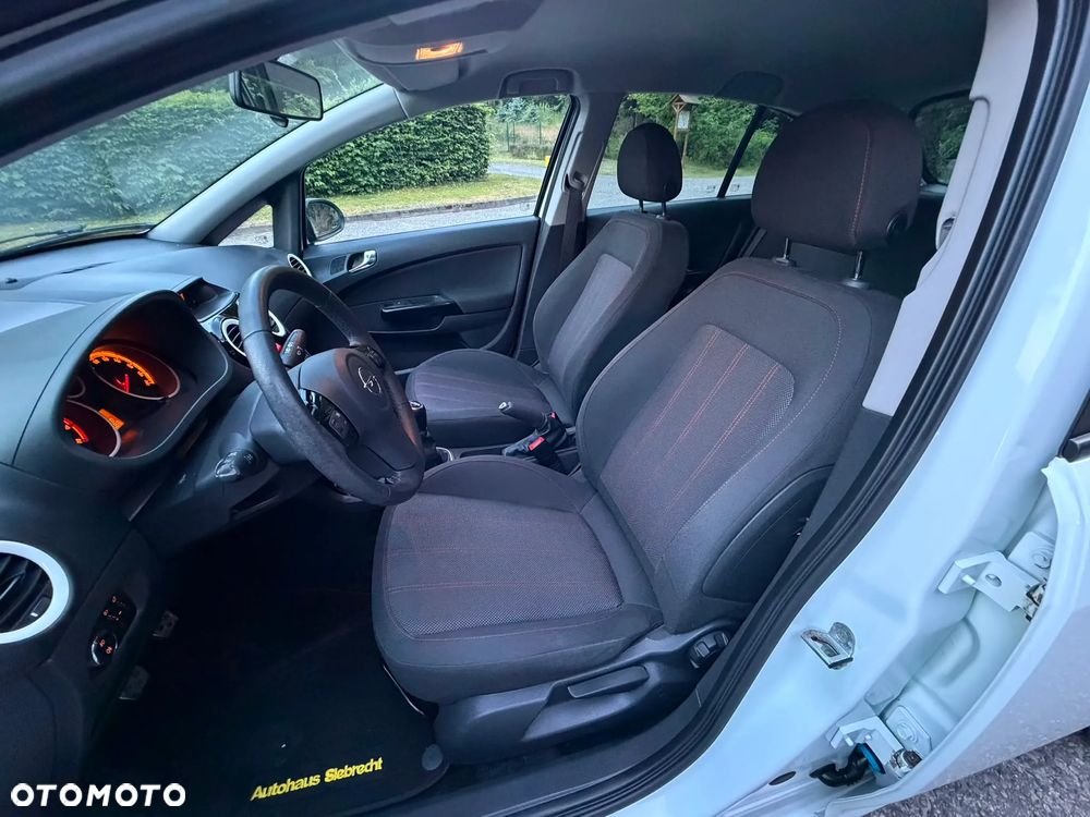 Opel Corsa 1.4 16V Sport - 25