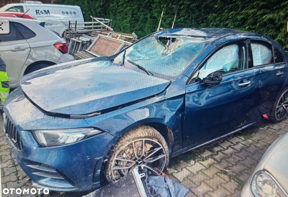 Mercedes-Benz Klasa A AMG 35 4Matic AMG Speedshift DCT 7G - 1