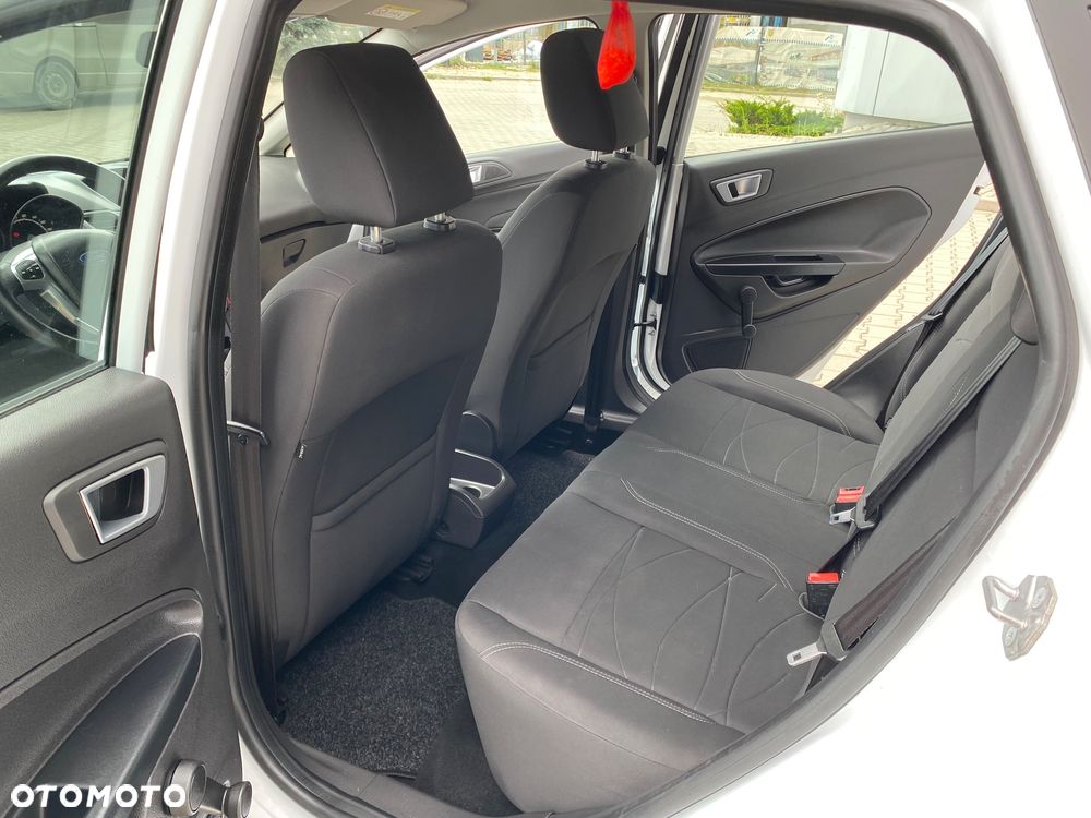 Ford Fiesta 1.25 Trend - 14