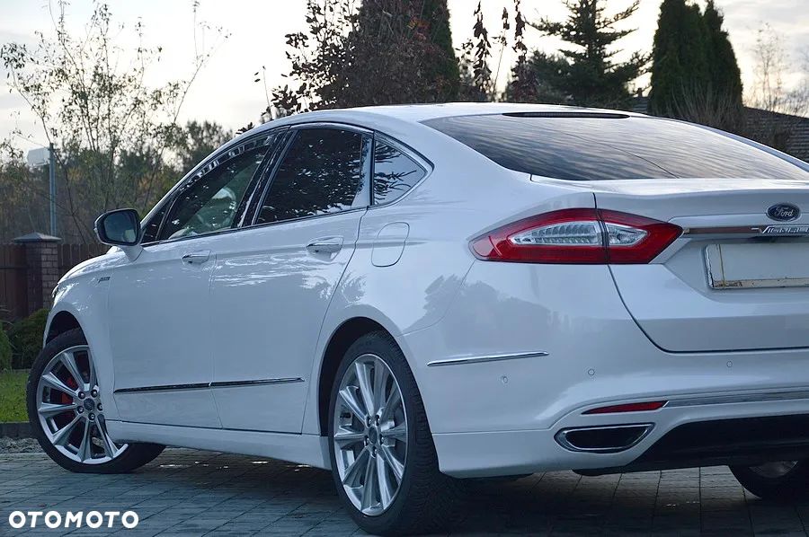 Ford Mondeo 2.0 EcoBoost Start-Stopp Autom Vignale - 18