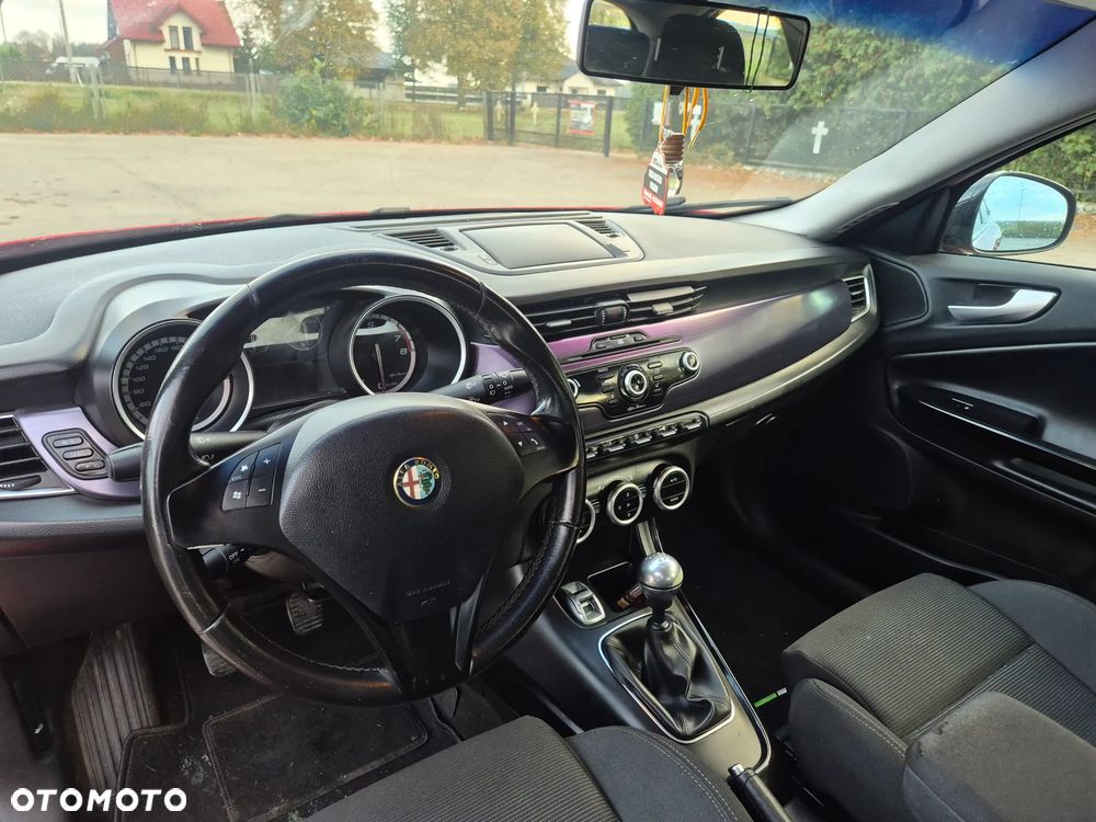Alfa Romeo Giulietta - 9