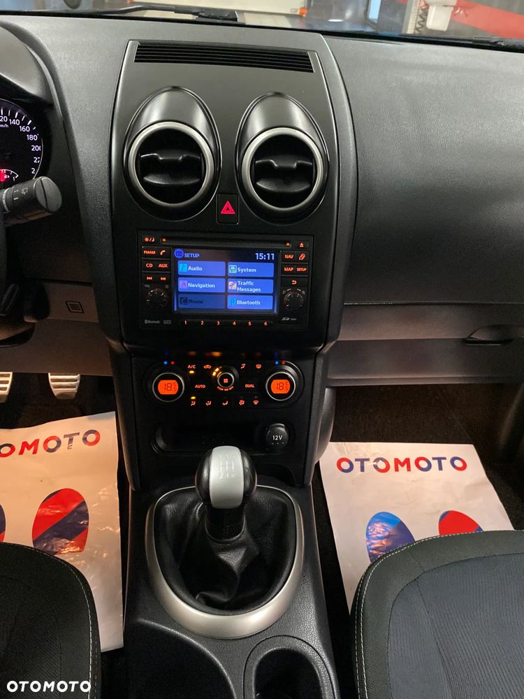 Nissan Qashqai 1.6 acenta - 19