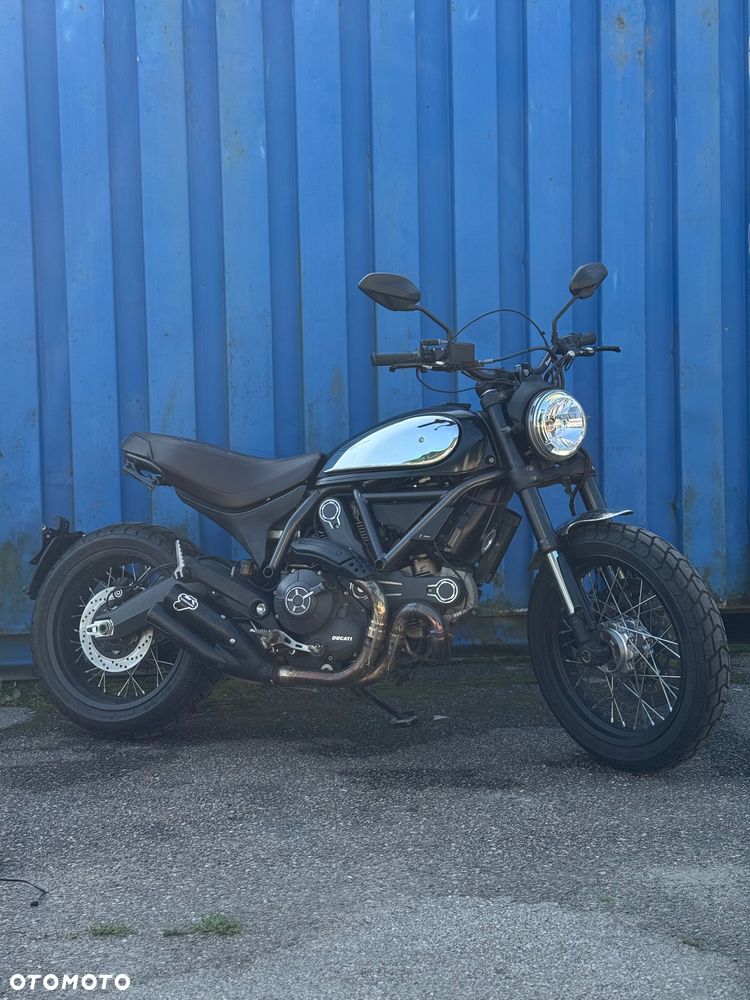 Ducati Scrambler - 1