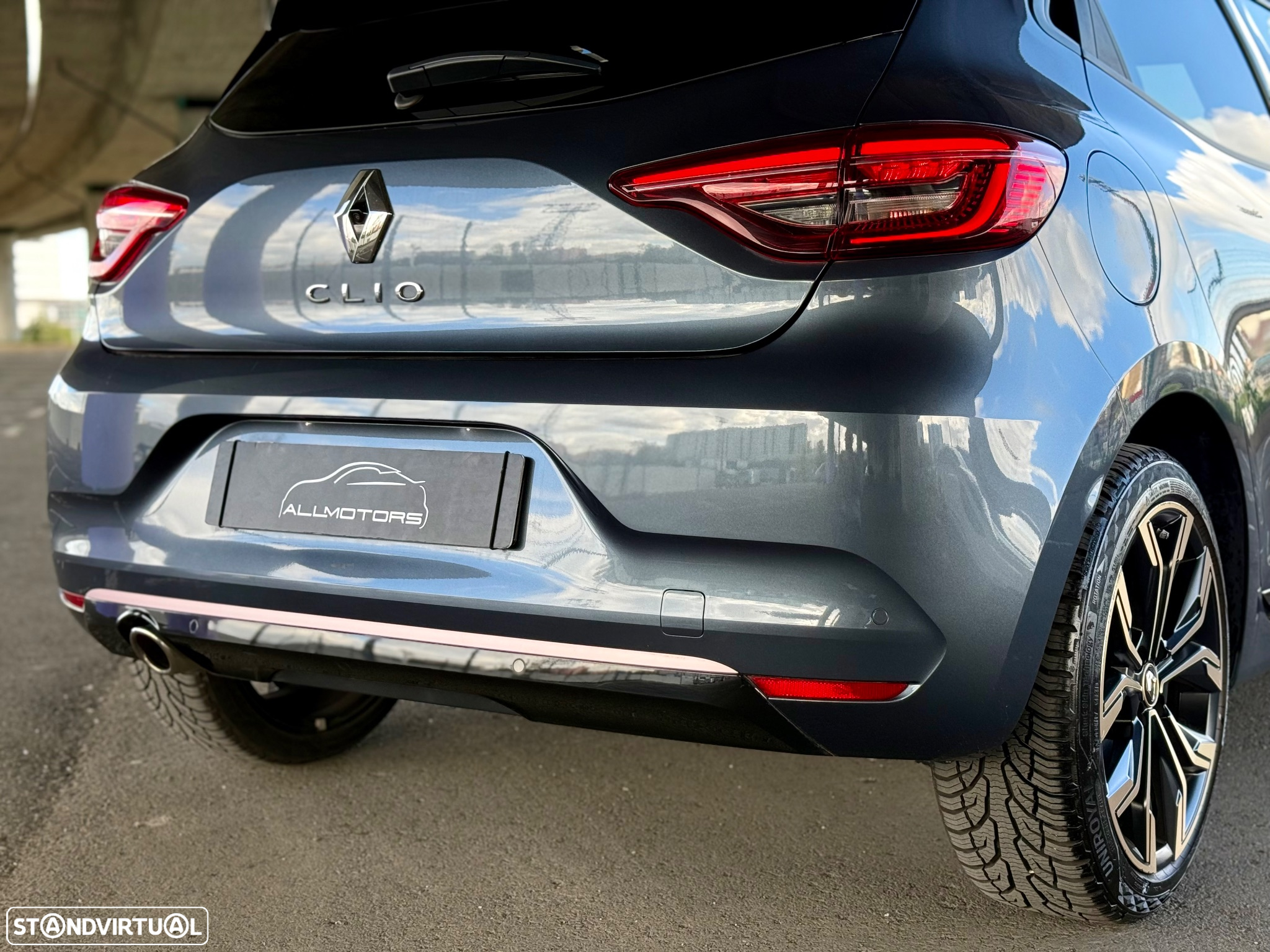 Renault Clio 1.5 Blue dCi SL Lutecia - 17