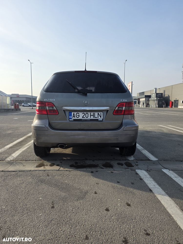 Mercedes-Benz B 200 - 3