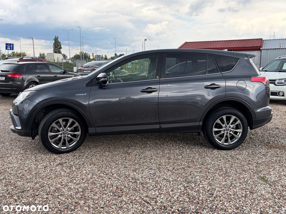 Toyota RAV4 - 7