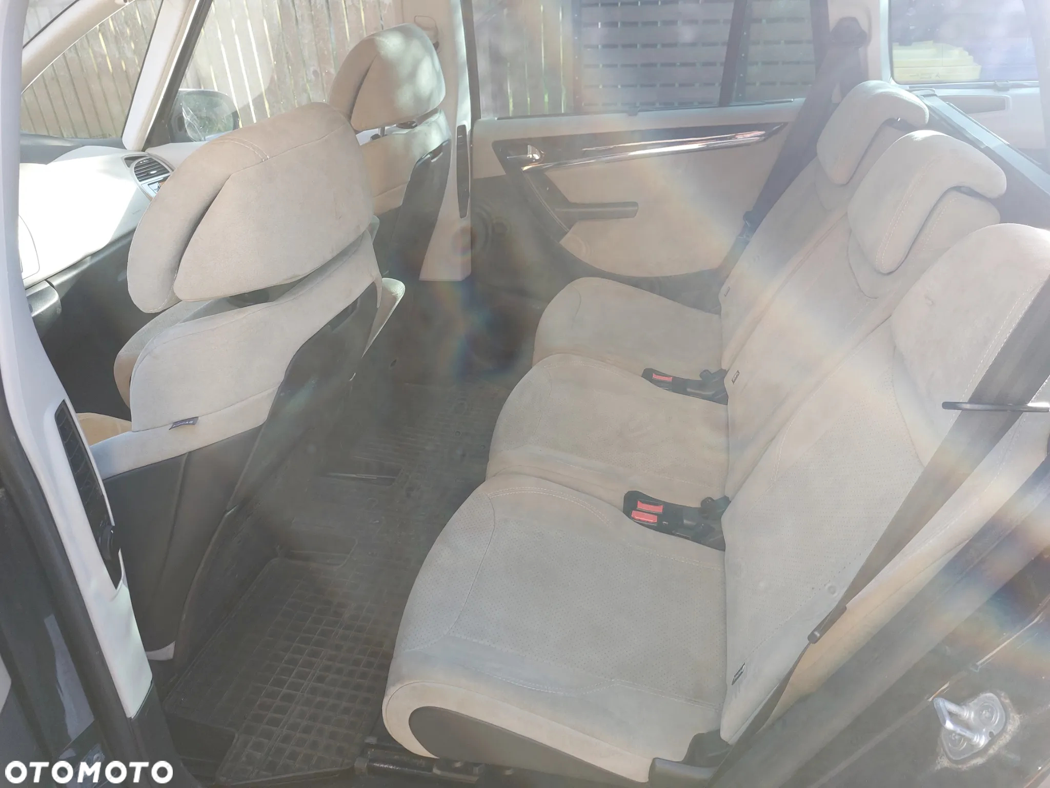 Citroën C4 Grand Picasso 2.0 HDi Exclusive - 12