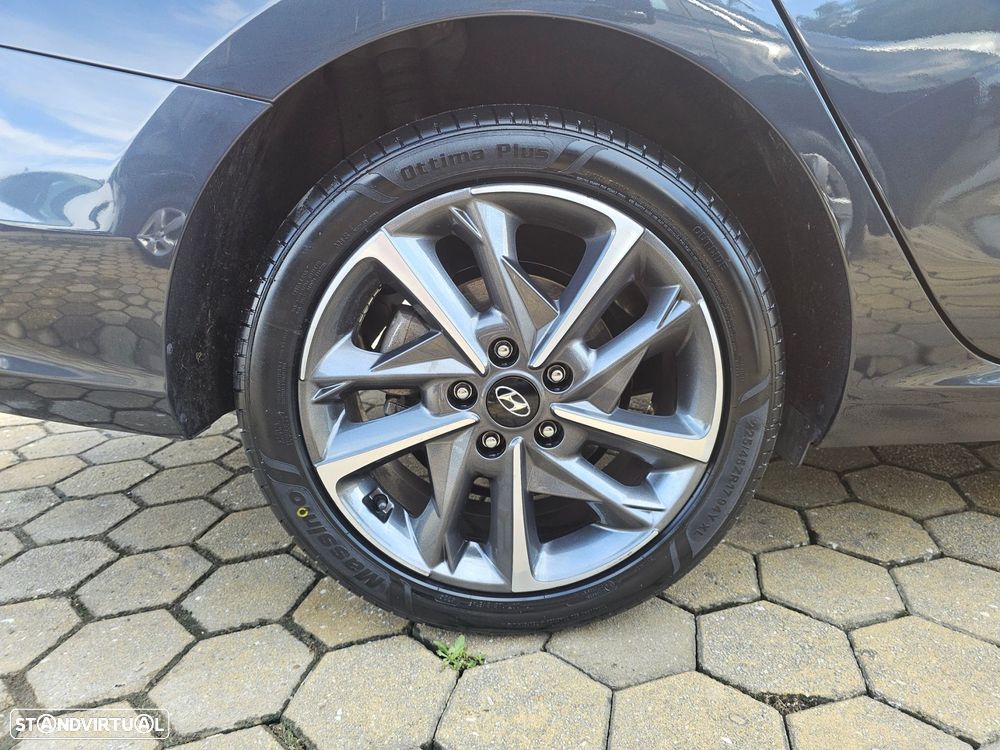 Hyundai i30 SW 1.0 T-GDI Premium - 8