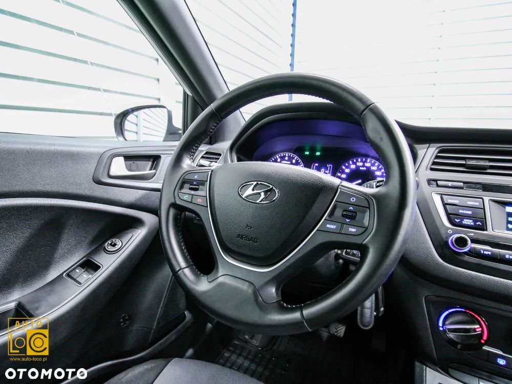 Hyundai i20 1.2 Comfort - 21