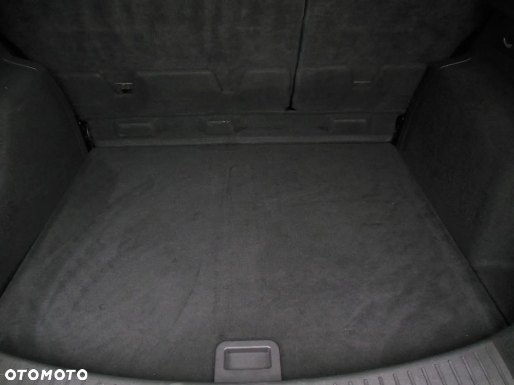 Ford Kuga 2.0 TDCi 4x4 Titanium - 36