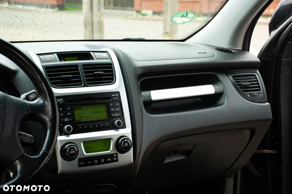 Kia Sportage 2.0 Expedition - 28