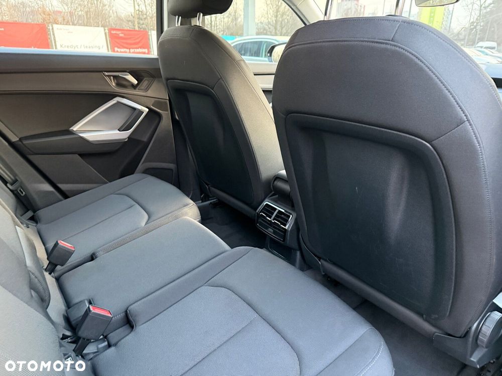 Audi Q3 - 25