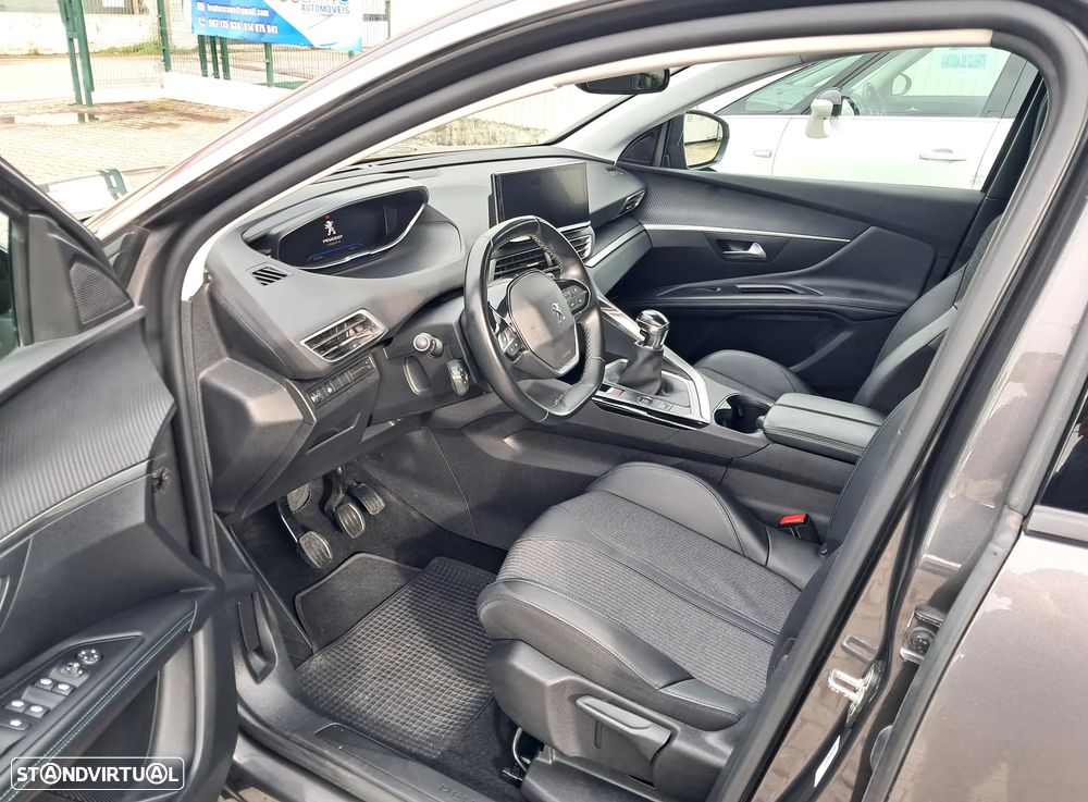Peugeot 3008 1.2 PureTech Active Pack - 12