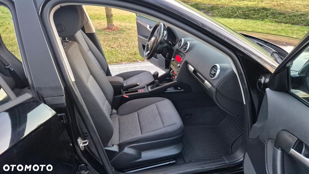 Audi A3 Sportback 1.6 Ambition - 20