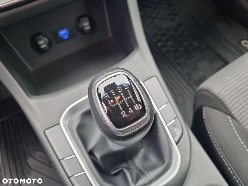 Hyundai i30 1.4 Comfort - 24