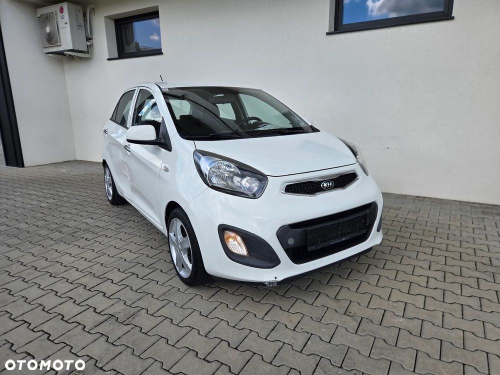 Kia Picanto - 1