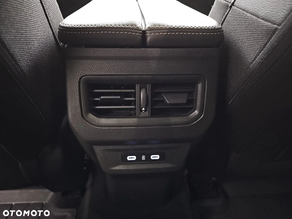 Renault Austral 1.3 TCe mHEV Techno - 27