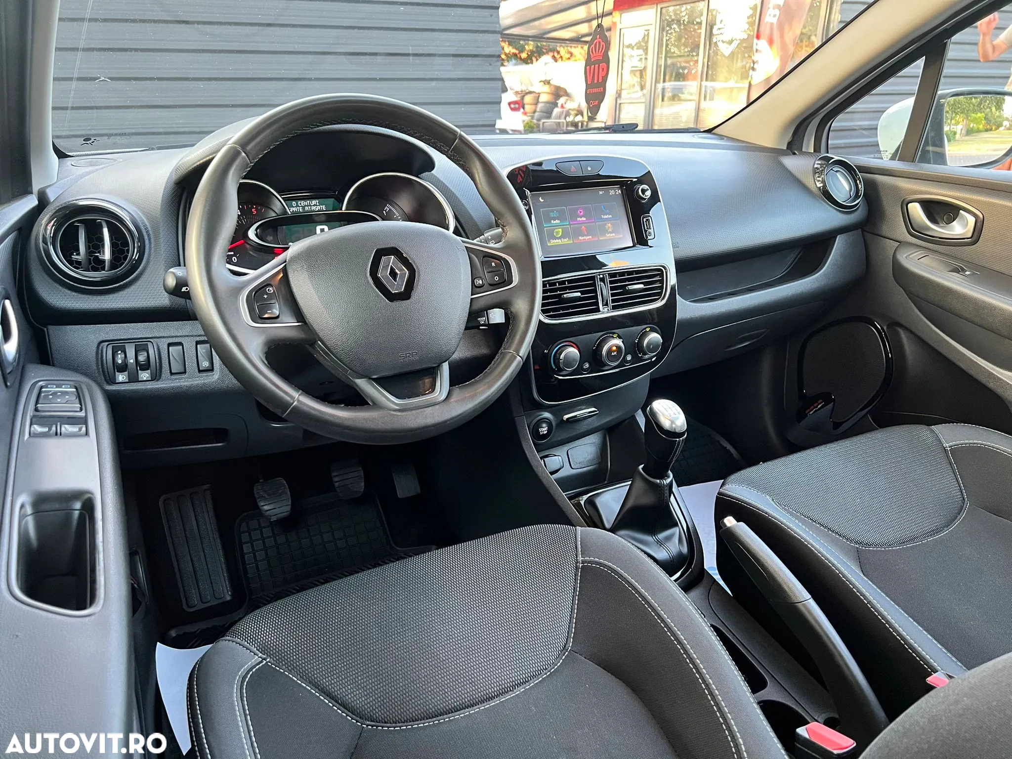 Renault Clio dCi 90 Limited - 11
