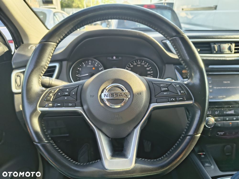 Nissan Qashqai 1.2 DIG-T N-Connecta - 13