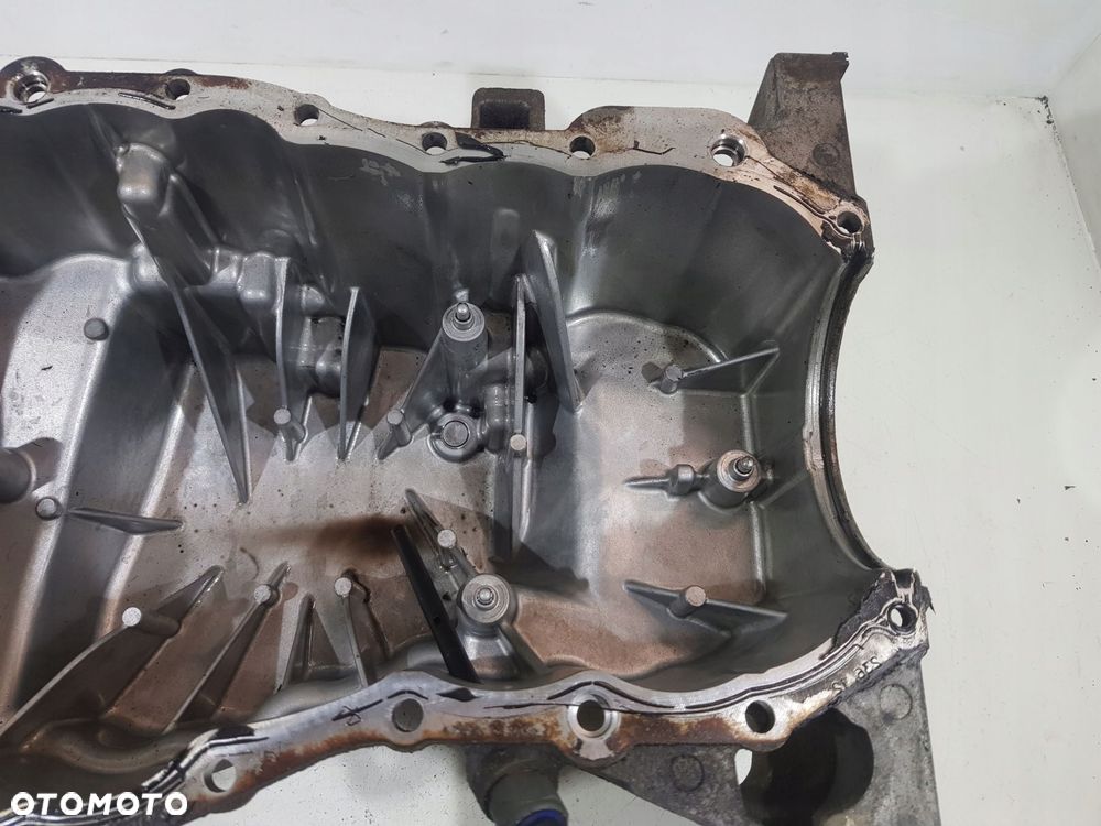 miska oleju olejowa 8200318813 renault nissan 1.5 dci - 8