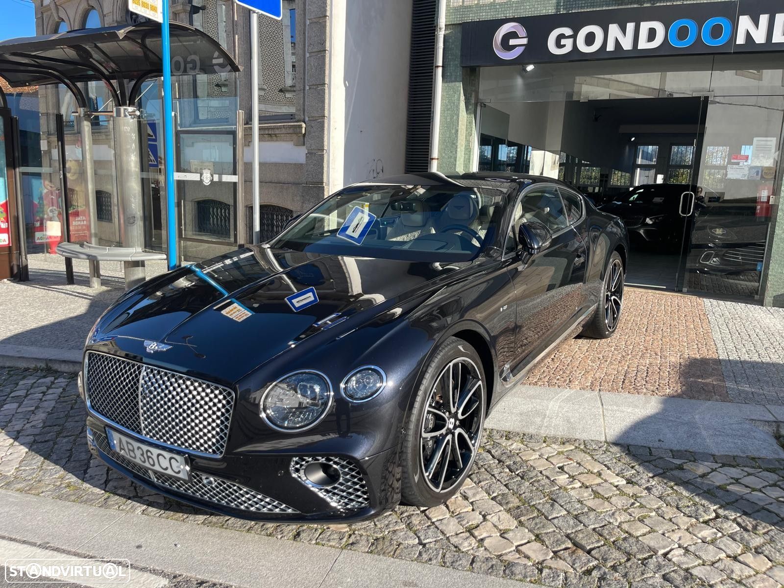 Bentley Continental GT V8 - 1