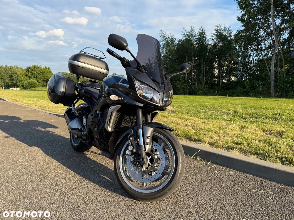 Yamaha FZ - 4