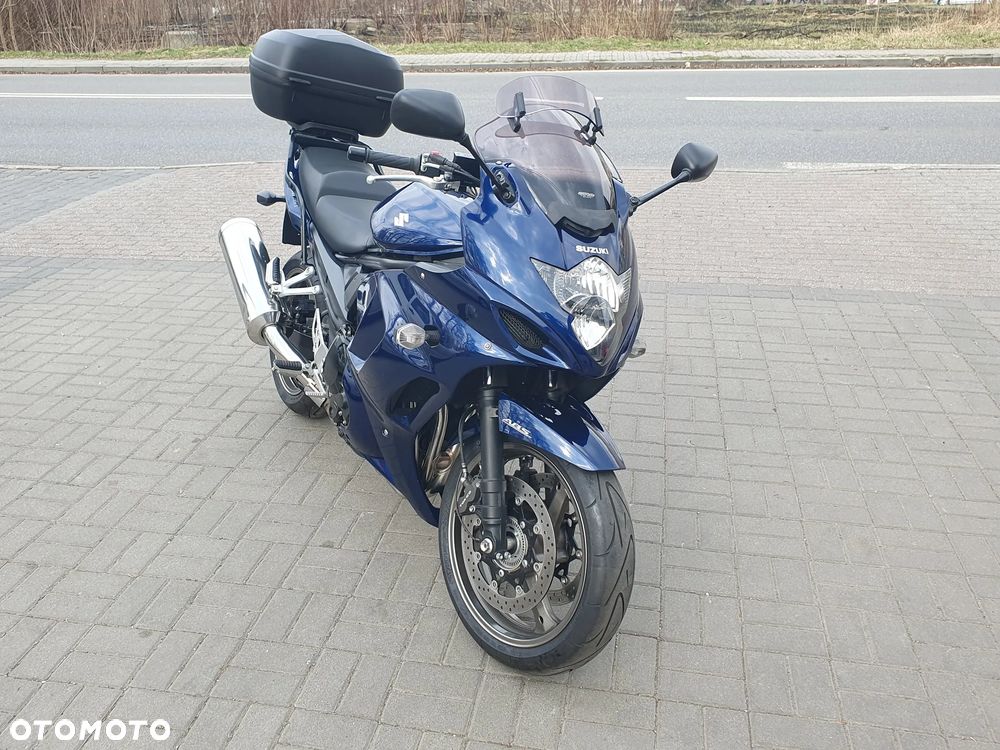 Suzuki GSX - 1
