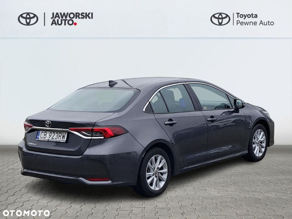 Toyota Corolla - 2