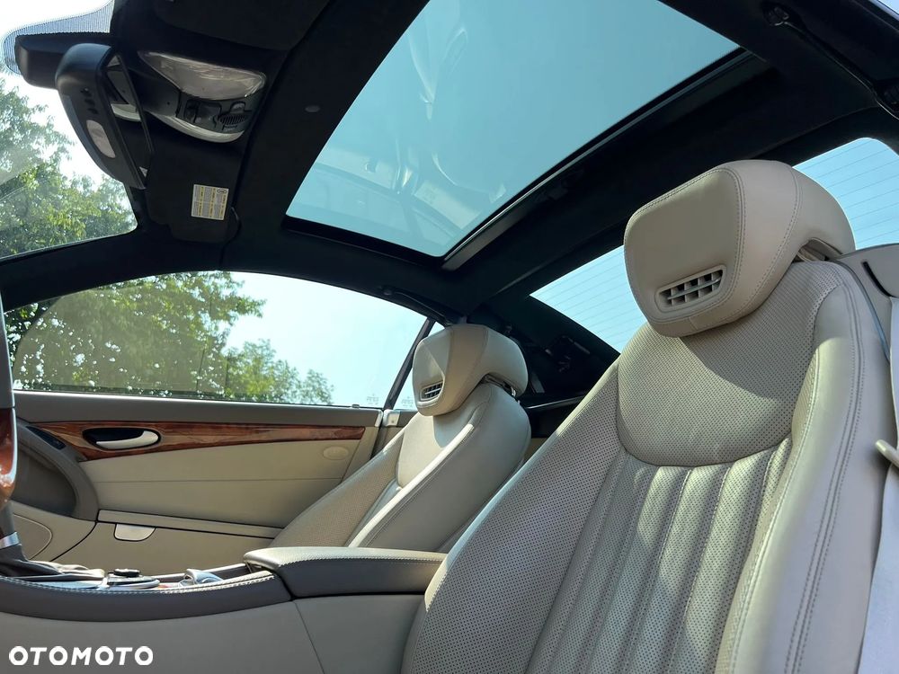 Mercedes-Benz SL 500 - 30