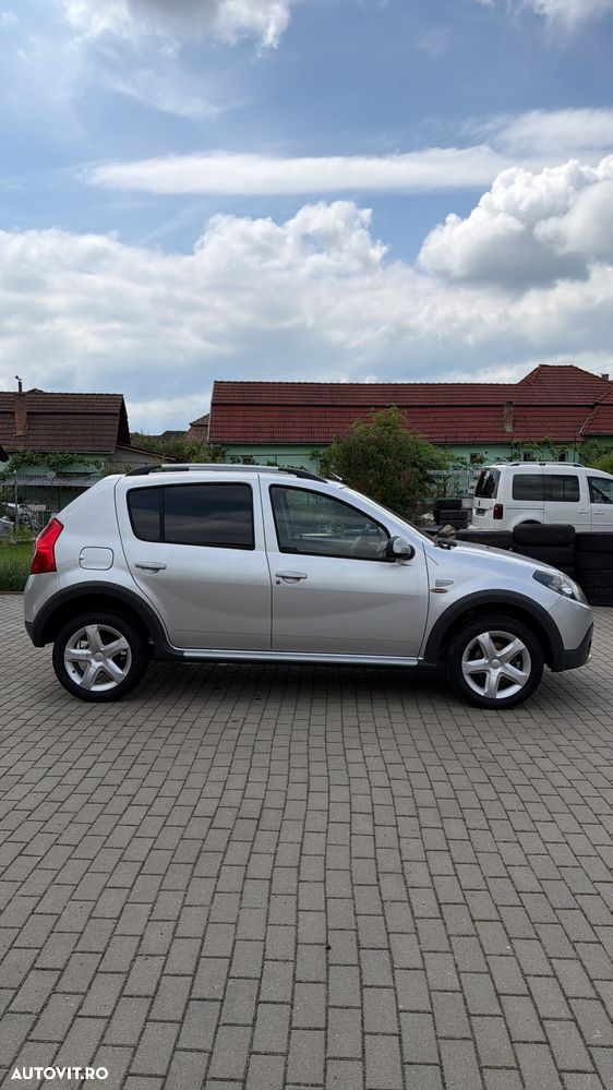 Dacia Sandero Stepway - 13
