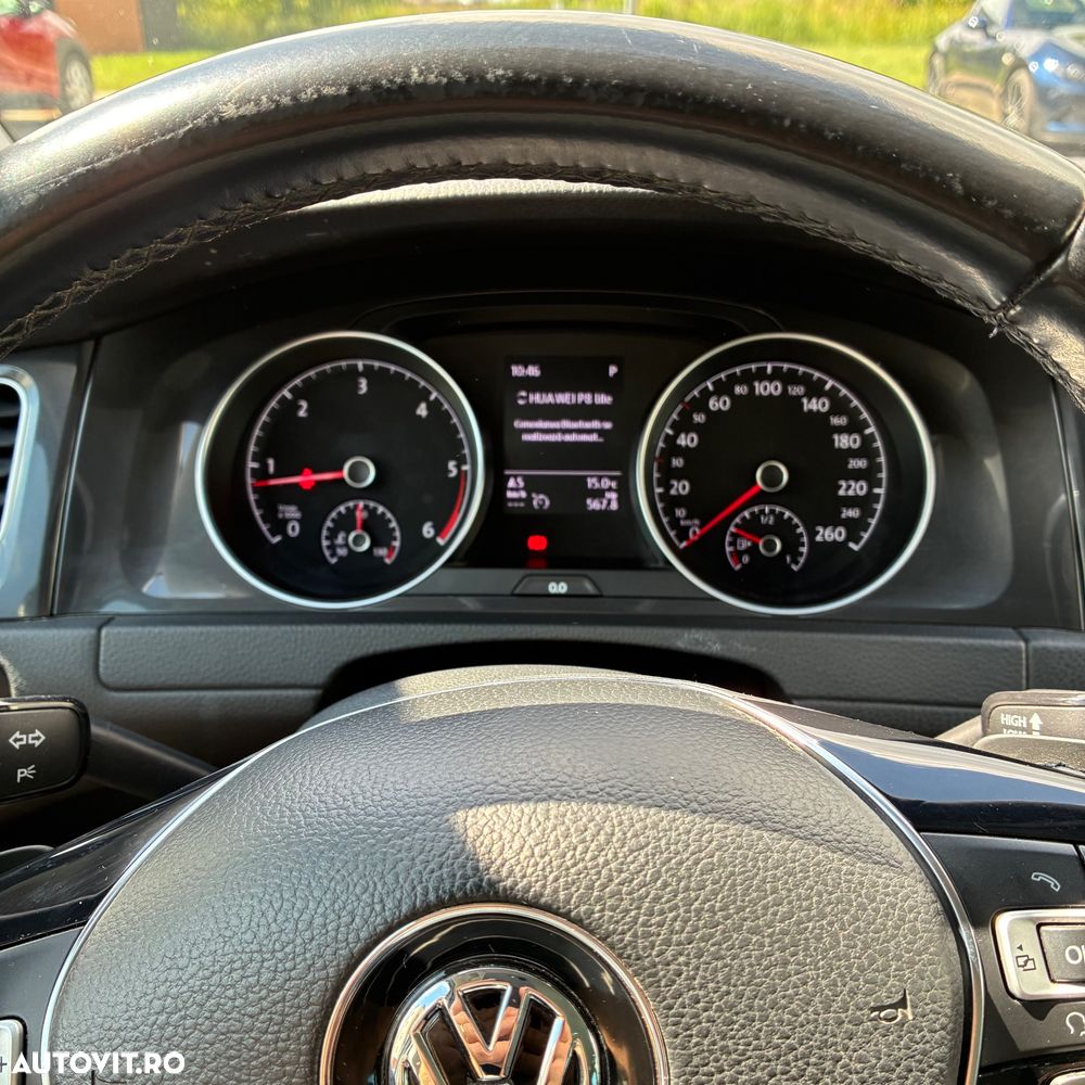Volkswagen Golf 2.0 TDI DSG Comfortline - 17