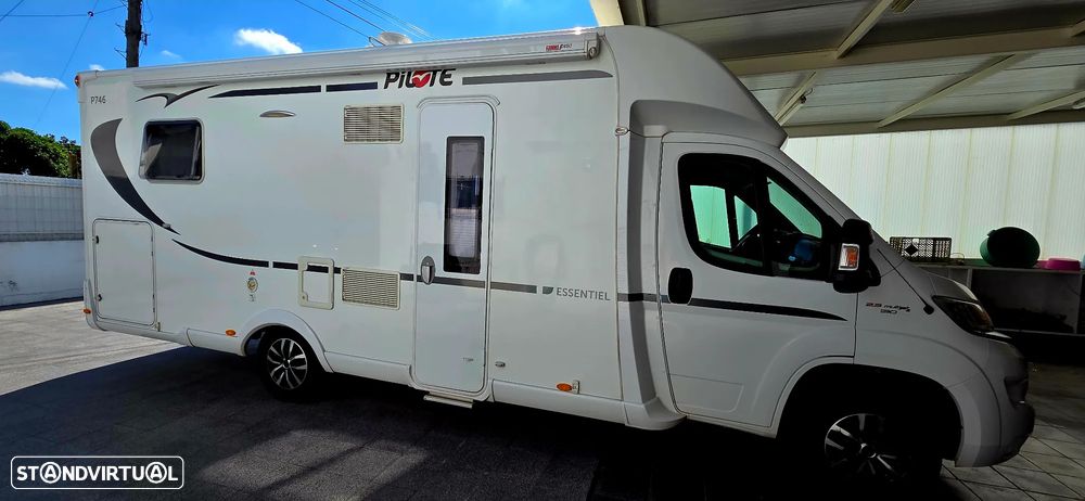 Pilote Essential Pilote Essencial 746 - 4