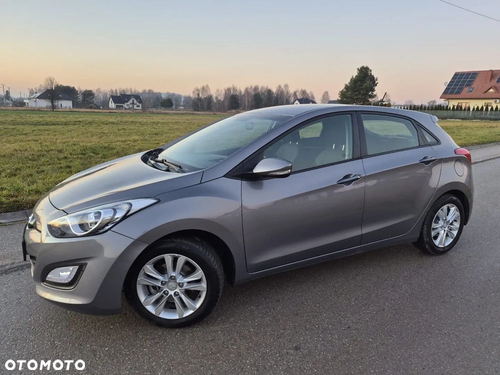 Hyundai i30 1.4 Premium - 16