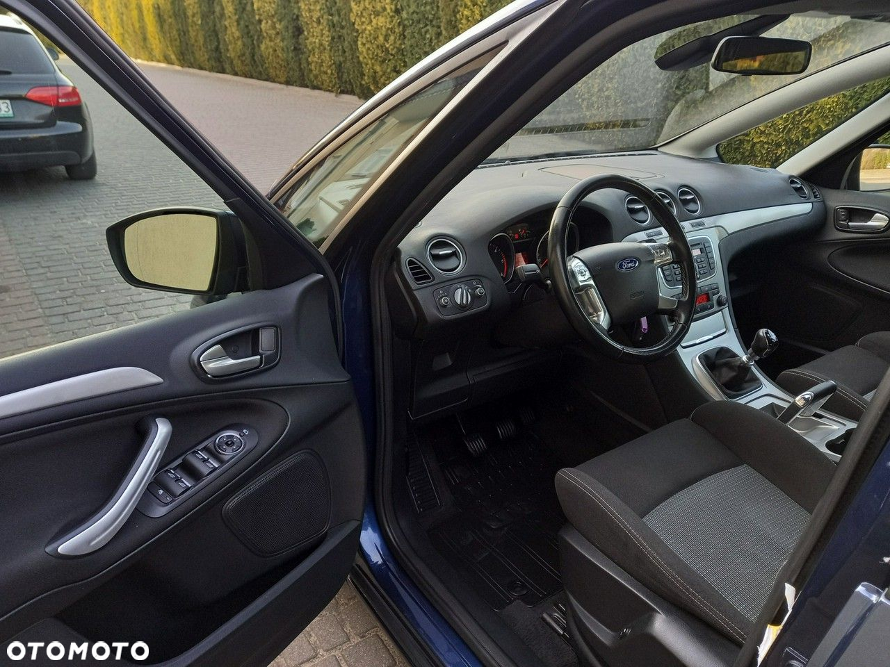 Ford S-Max - 26