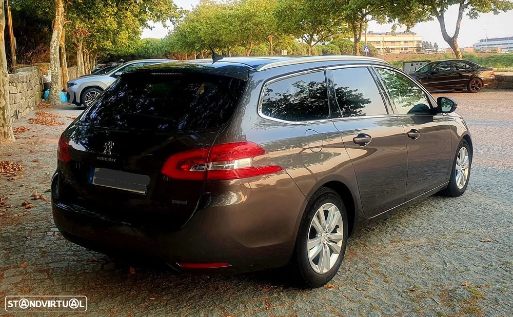 Peugeot 308 SW BlueHDi 120 Stop & Start Allure - 12