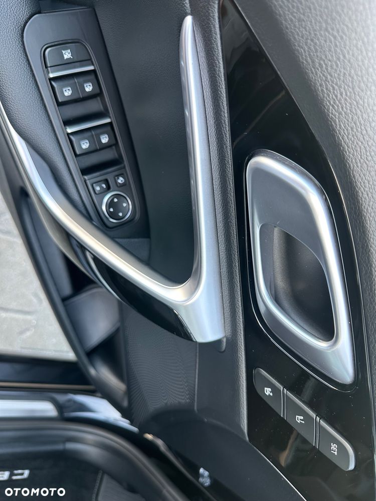 Kia Ceed - 25
