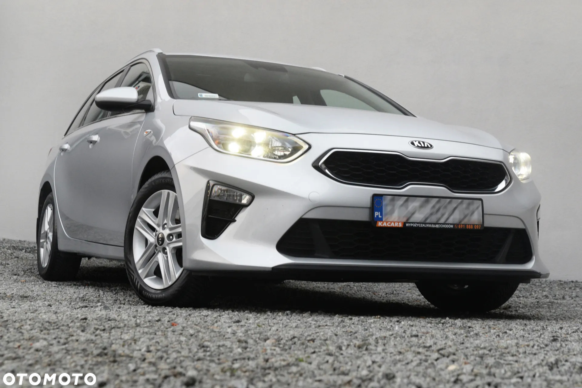 Kia Ceed 1.5 T-GDI Business Line DCT - 11