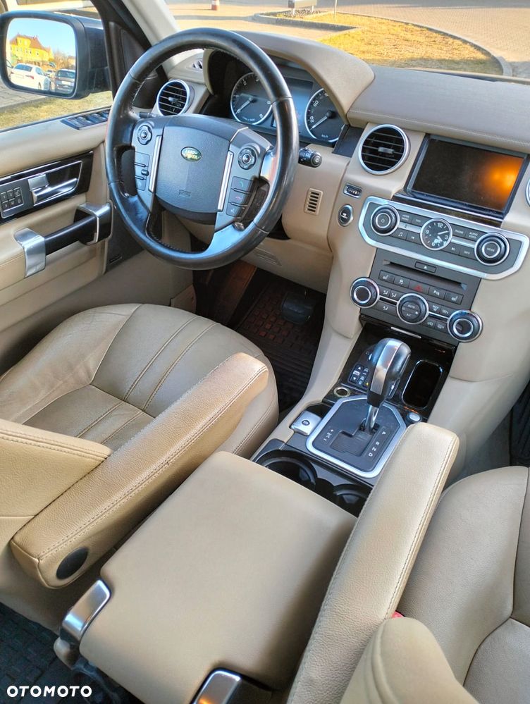 Land Rover Discovery 2.7D V6 HSE - 11