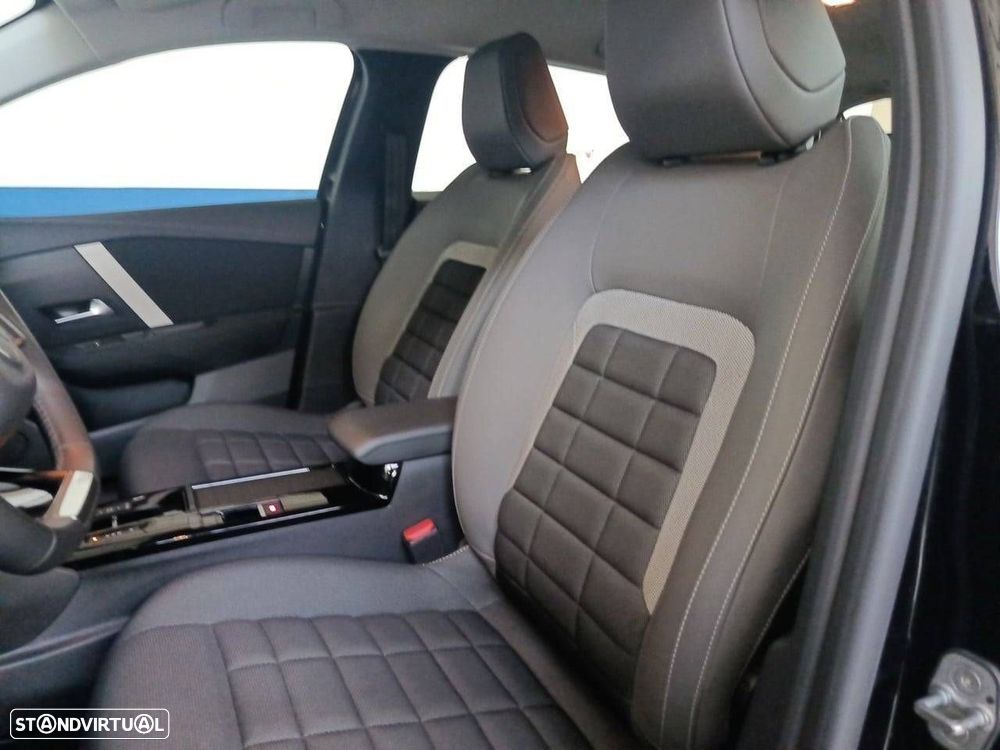 Citroën C4 1.2 Hybrid Plus e-DSC6 - 9